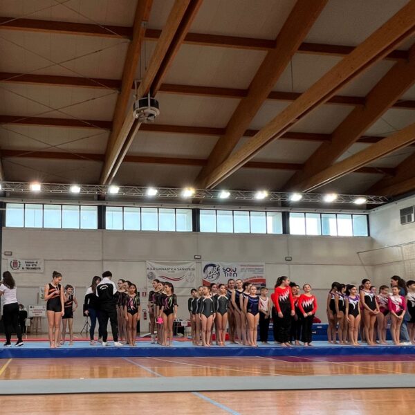 Tabu in gara alla 1ª prova del Campionato Acrobat a squadre